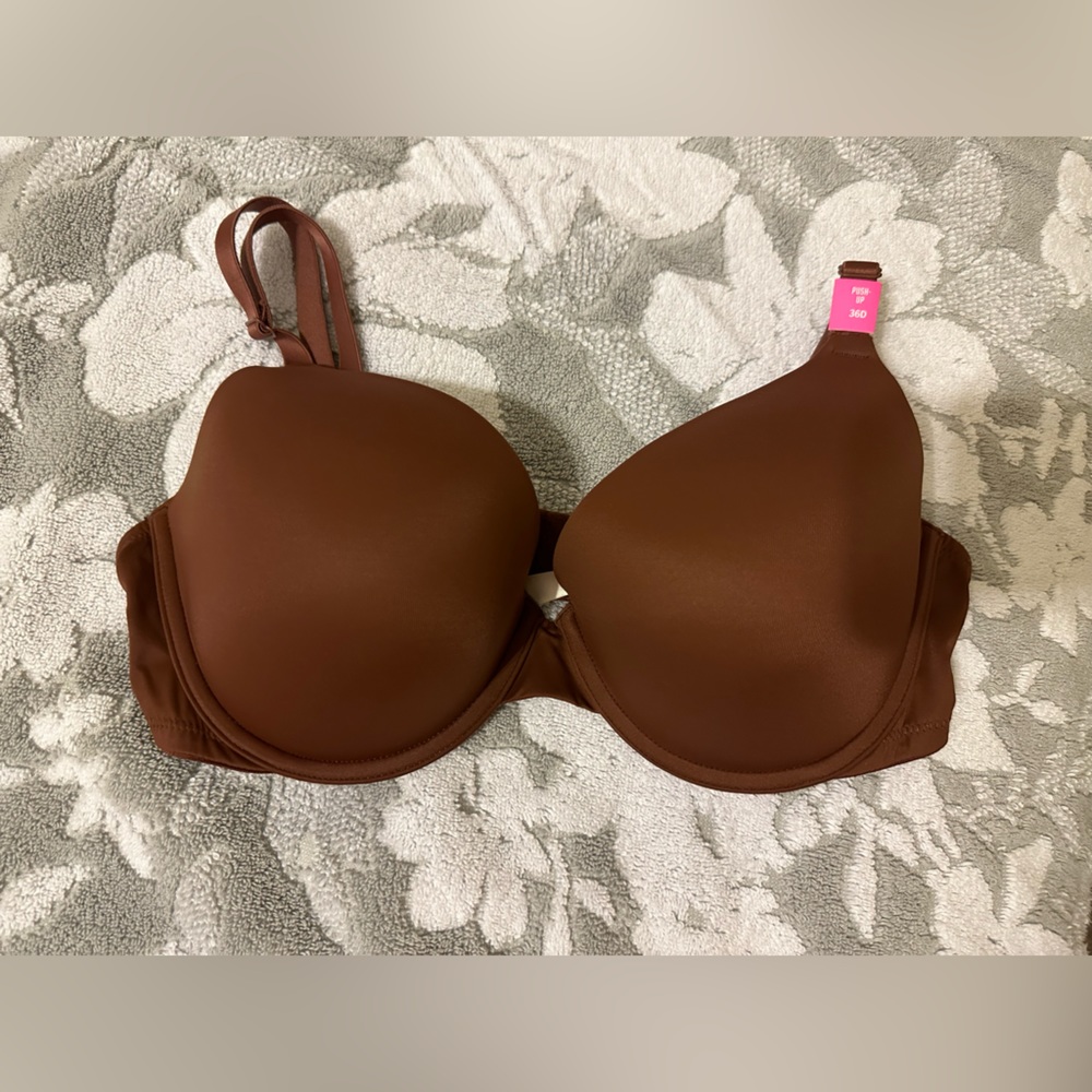 Bra victory secret 36D new with tag